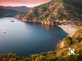 Sur les routes corses : l’île de beauté en van aménagé