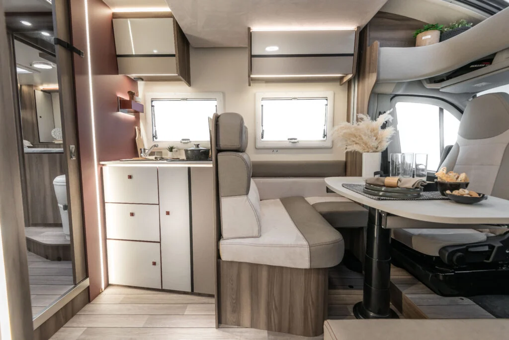 RT-Kronos-266-Spring-041-1024x683