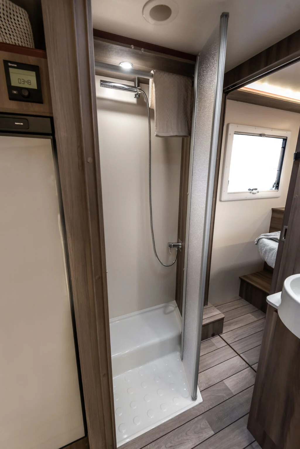 RT-Kronos-266-Spring-083-1025x1536