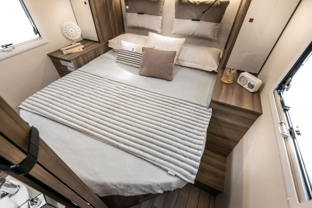 RT-Kronos-266-Spring-094-1024x683