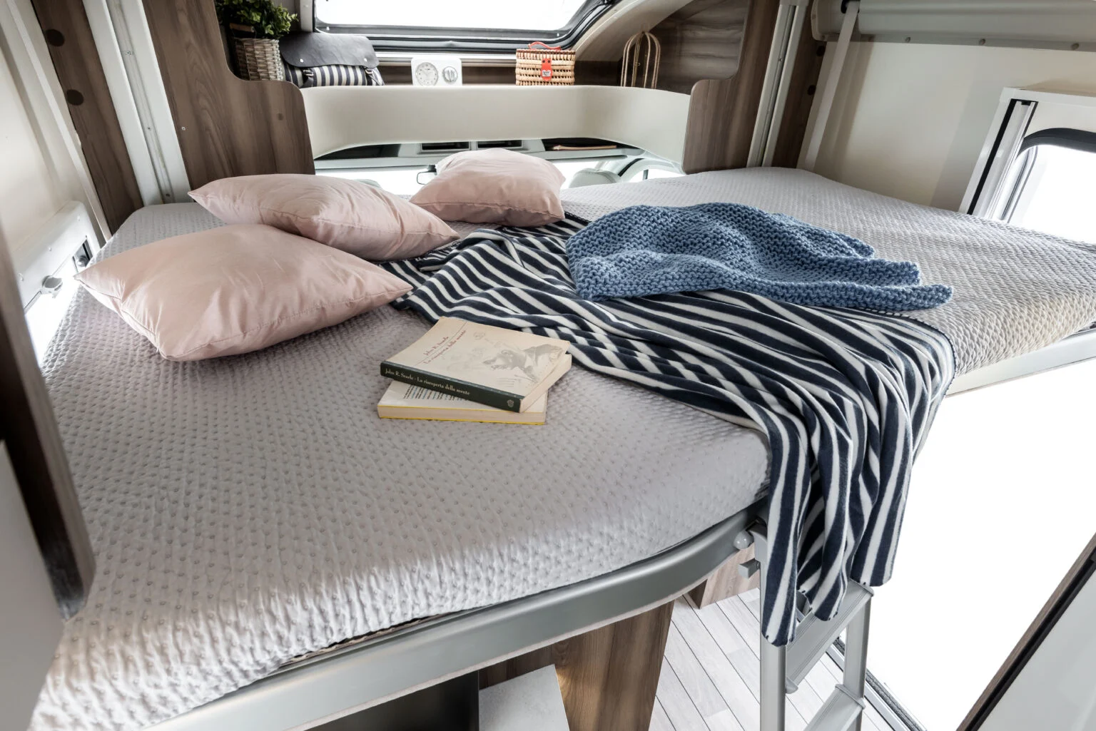 RT-Kronos-284-Spring-021-1536x1025